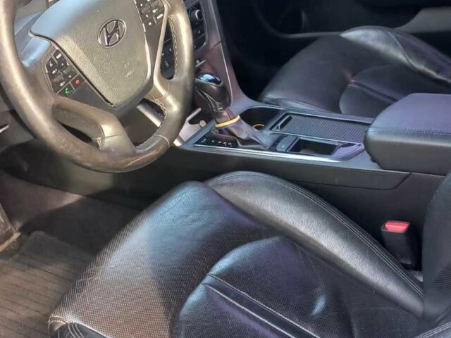 Черный Хендай Соната, объемом двигателя 2 л и пробегом 208 тыс. км за 10800 $, фото 19 на Automoto.ua