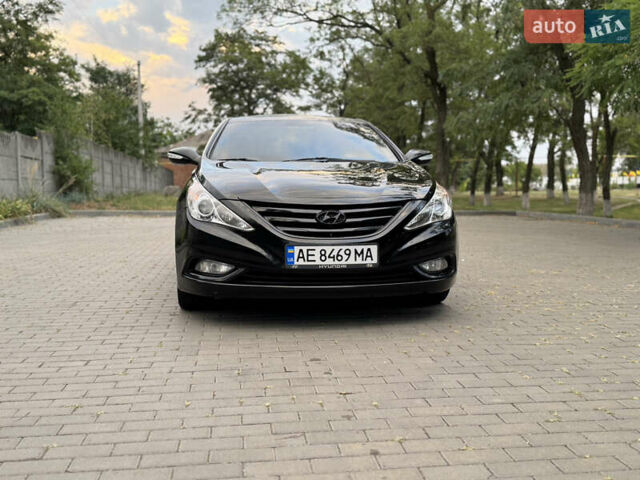 Чорний Хендай Соната, об'ємом двигуна 2.36 л та пробігом 218 тис. км за 8999 $, фото 6 на Automoto.ua