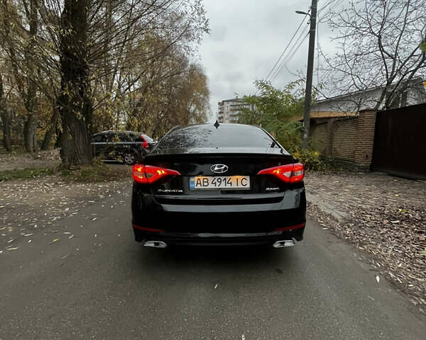 Черный Хендай Соната, объемом двигателя 2.36 л и пробегом 144 тыс. км за 10999 $, фото 5 на Automoto.ua