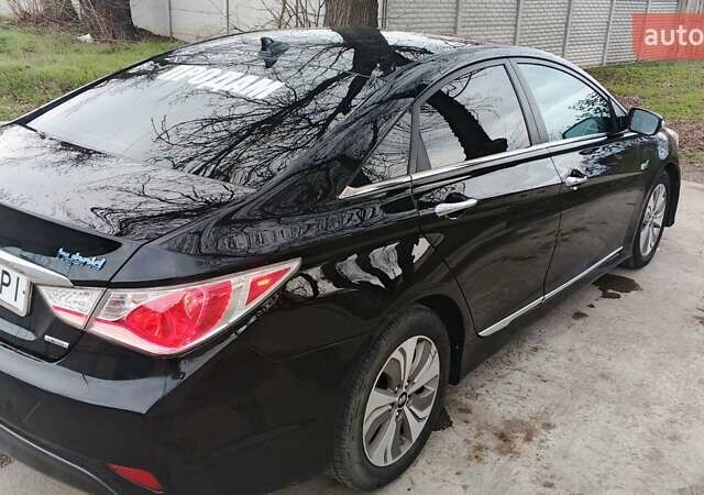 Черный Хендай Соната, объемом двигателя 2.4 л и пробегом 236 тыс. км за 8200 $, фото 11 на Automoto.ua