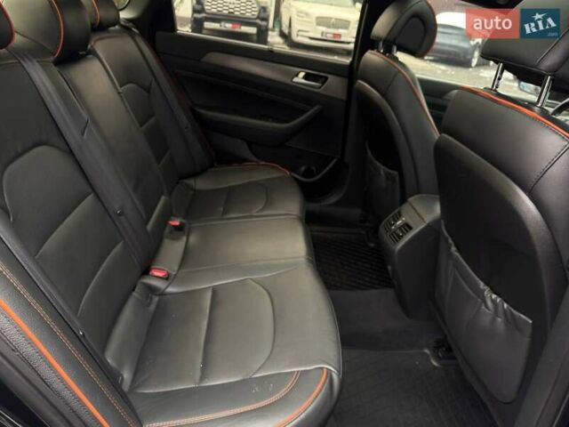 Черный Хендай Соната, объемом двигателя 2 л и пробегом 123 тыс. км за 12800 $, фото 44 на Automoto.ua