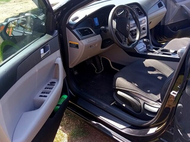 Чорний Хендай Соната, об'ємом двигуна 2.4 л та пробігом 135 тис. км за 10000 $, фото 8 на Automoto.ua