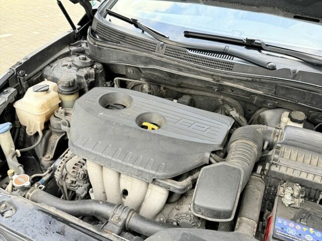 Черный Хендай Соната, объемом двигателя 2 л и пробегом 220 тыс. км за 7599 $, фото 11 на Automoto.ua