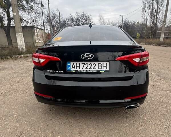 Чорний Хендай Соната, об'ємом двигуна 2.36 л та пробігом 203 тис. км за 8000 $, фото 1 на Automoto.ua