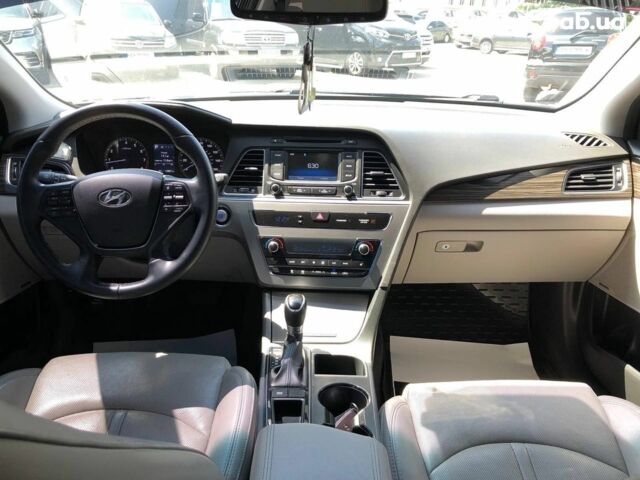 Черный Хендай Соната, объемом двигателя 2.4 л и пробегом 144 тыс. км за 13290 $, фото 30 на Automoto.ua