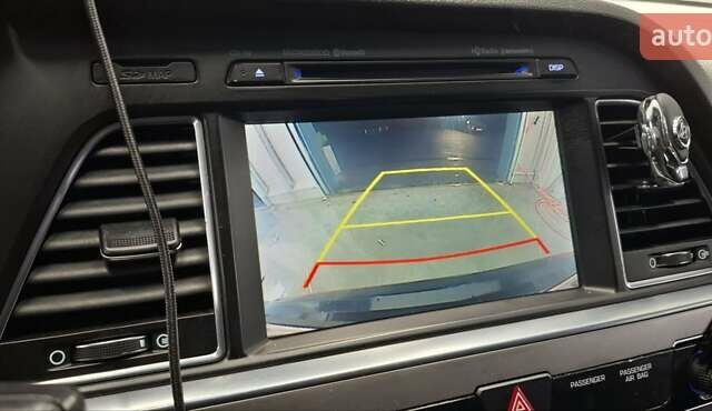 Черный Хендай Соната, объемом двигателя 2.36 л и пробегом 138 тыс. км за 10400 $, фото 29 на Automoto.ua