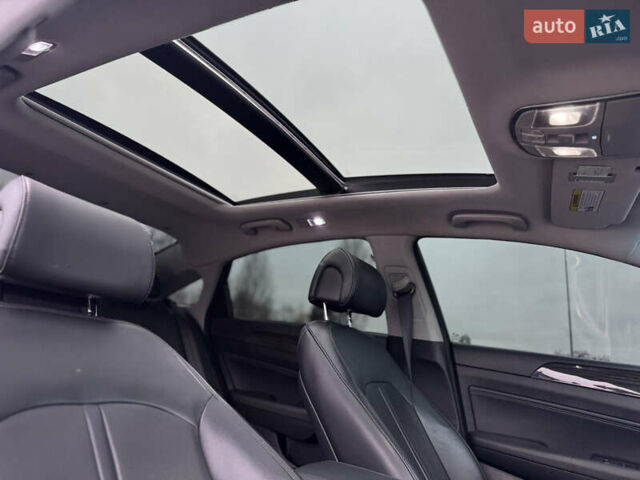 Черный Хендай Соната, объемом двигателя 2.4 л и пробегом 250 тыс. км за 10500 $, фото 17 на Automoto.ua