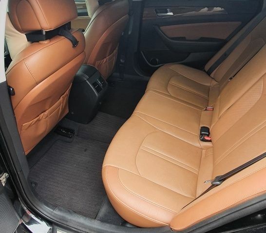 Черный Хендай Соната, объемом двигателя 2.4 л и пробегом 117 тыс. км за 13500 $, фото 14 на Automoto.ua