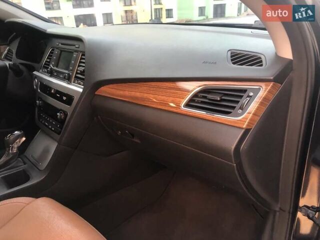 Чорний Хендай Соната, об'ємом двигуна 2.36 л та пробігом 150 тис. км за 10700 $, фото 15 на Automoto.ua