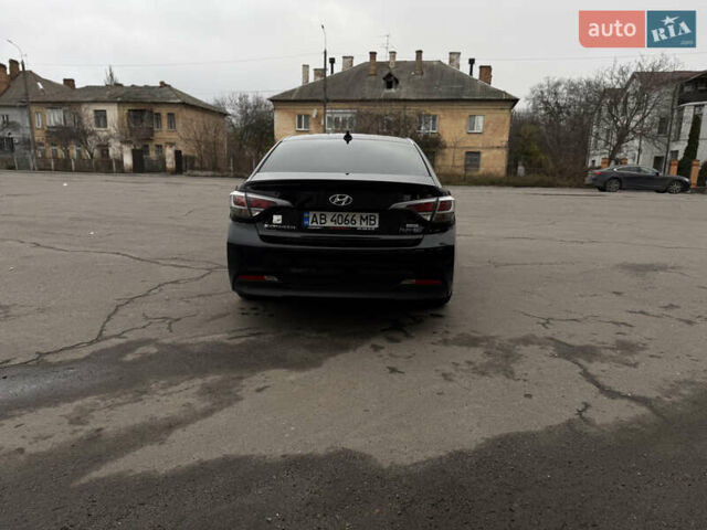 Черный Хендай Соната, объемом двигателя 2 л и пробегом 117 тыс. км за 13500 $, фото 9 на Automoto.ua