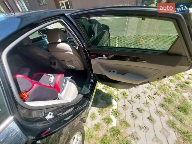 Черный Хендай Соната, объемом двигателя 2.36 л и пробегом 140 тыс. км за 12600 $, фото 15 на Automoto.ua