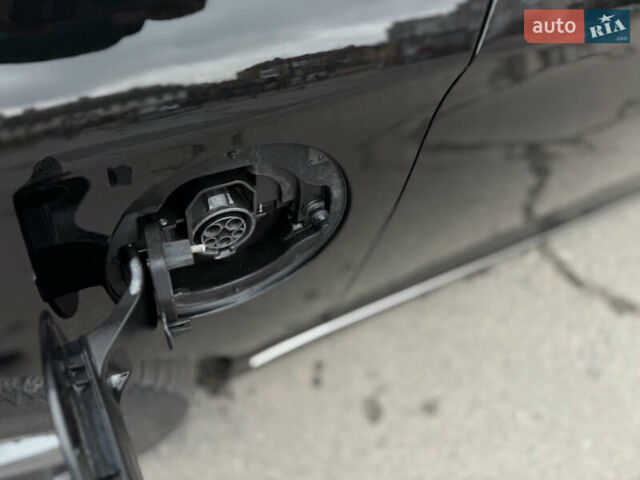 Черный Хендай Соната, объемом двигателя 2 л и пробегом 117 тыс. км за 13500 $, фото 13 на Automoto.ua