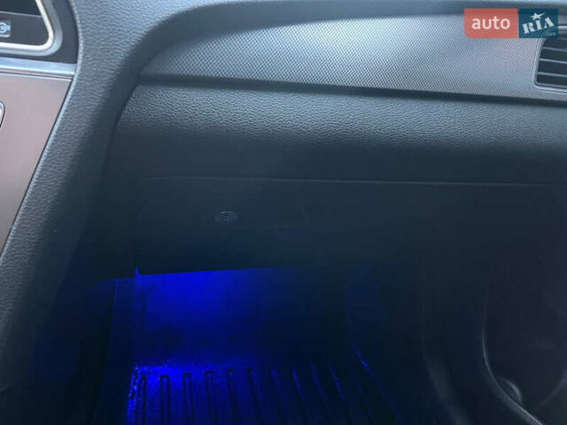 Черный Хендай Соната, объемом двигателя 2.36 л и пробегом 110 тыс. км за 12500 $, фото 11 на Automoto.ua