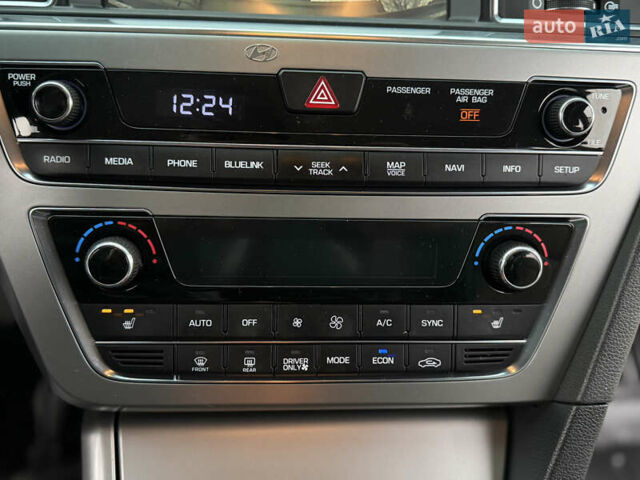 Черный Хендай Соната, объемом двигателя 2 л и пробегом 117 тыс. км за 13500 $, фото 39 на Automoto.ua