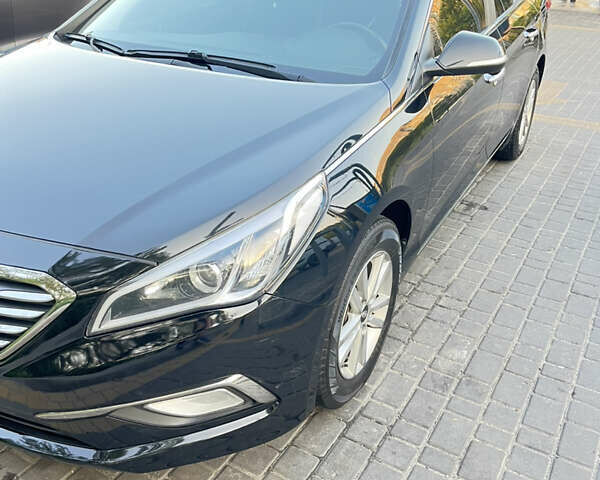 Хендай Соната 2015 в Днепре (Днепропетровске) на Automoto.ua Черный Хендай Соната, объемом двигателя 2 л и пробегом 230 тыс. км за 13000 $, фото 3 на Automoto.ua