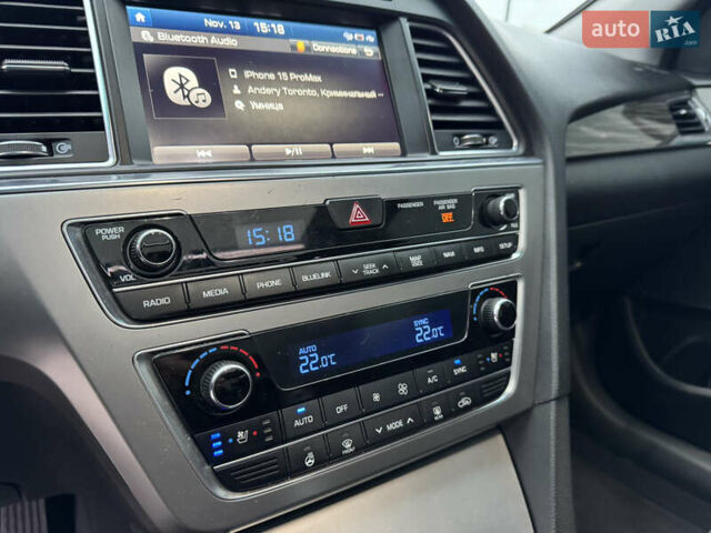 Черный Хендай Соната, объемом двигателя 2.4 л и пробегом 250 тыс. км за 10500 $, фото 28 на Automoto.ua