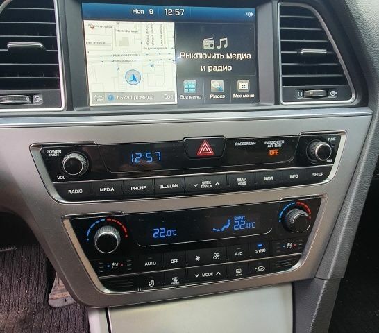 Черный Хендай Соната, объемом двигателя 2.4 л и пробегом 117 тыс. км за 13500 $, фото 13 на Automoto.ua