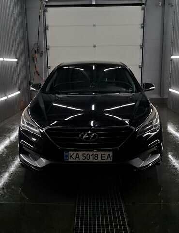 Черный Хендай Соната, объемом двигателя 2.36 л и пробегом 138 тыс. км за 10400 $, фото 27 на Automoto.ua