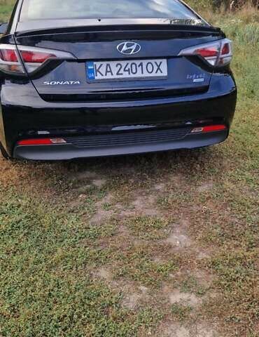 Чорний Хендай Соната, об'ємом двигуна 2 л та пробігом 128 тис. км за 12200 $, фото 4 на Automoto.ua