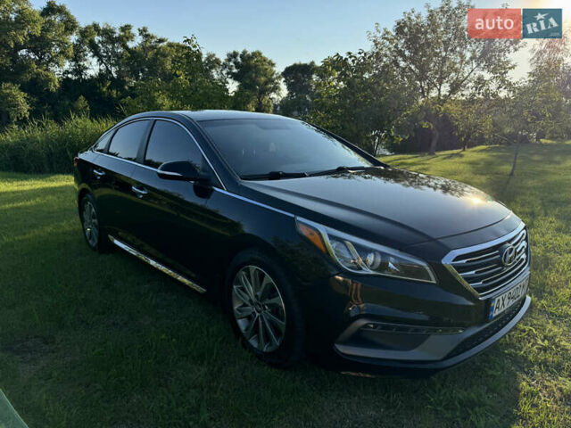 Черный Хендай Соната, объемом двигателя 2.36 л и пробегом 129 тыс. км за 11350 $, фото 6 на Automoto.ua