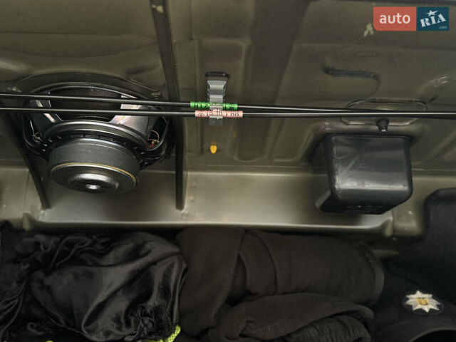 Черный Хендай Соната, объемом двигателя 2 л и пробегом 117 тыс. км за 13500 $, фото 37 на Automoto.ua