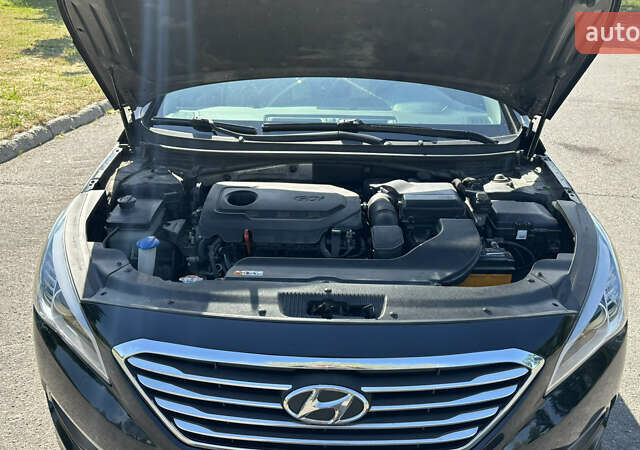 Хендай Соната 2015 в Кременчуге на Automoto.ua Черный Хендай Соната, объемом двигателя 2.36 л и пробегом 114 тыс. км за 10500 $, фото 10 на Automoto.ua