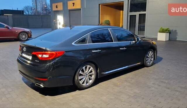 Черный Хендай Соната, объемом двигателя 2.36 л и пробегом 138 тыс. км за 10400 $, фото 13 на Automoto.ua