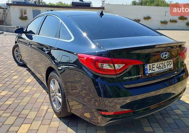 Чорний Хендай Соната, об'ємом двигуна 2.36 л та пробігом 79 тис. км за 10500 $, фото 3 на Automoto.ua