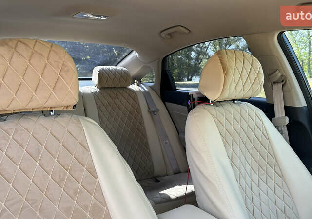 Хендай Соната 2015 в Кременчуге на Automoto.ua Черный Хендай Соната, объемом двигателя 2.36 л и пробегом 114 тыс. км за 10500 $, фото 15 на Automoto.ua