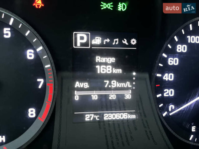 Хендай Соната 2015 в Днепре (Днепропетровске) на Automoto.ua Черный Хендай Соната, объемом двигателя 2 л и пробегом 230 тыс. км за 13000 $, фото 13 на Automoto.ua