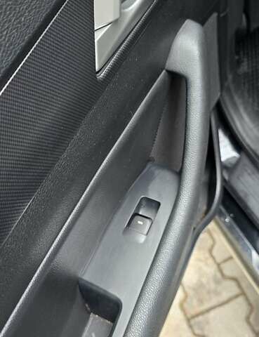 Чорний Хендай Соната, об'ємом двигуна 2.36 л та пробігом 159 тис. км за 12450 $, фото 36 на Automoto.ua