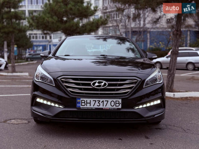 Черный Хендай Соната, объемом двигателя 2.36 л и пробегом 104 тыс. км за 11999 $, фото 4 на Automoto.ua