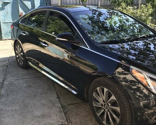 Черный Хендай Соната, объемом двигателя 2.36 л и пробегом 147 тыс. км за 11500 $, фото 2 на Automoto.ua