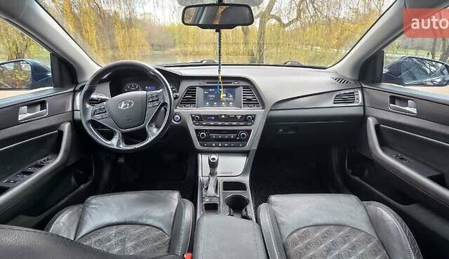 Чорний Хендай Соната, об'ємом двигуна 2.36 л та пробігом 159 тис. км за 12450 $, фото 30 на Automoto.ua