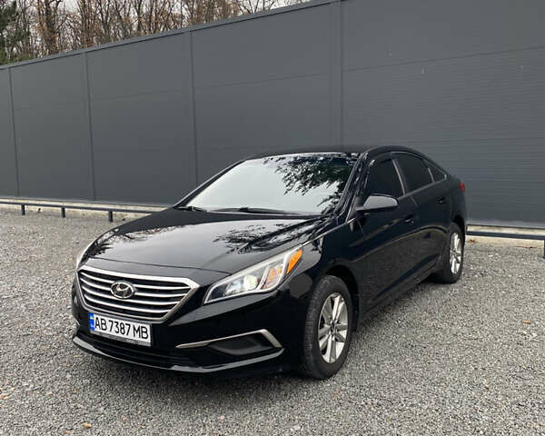 Черный Хендай Соната, объемом двигателя 2.36 л и пробегом 153 тыс. км за 8900 $, фото 6 на Automoto.ua