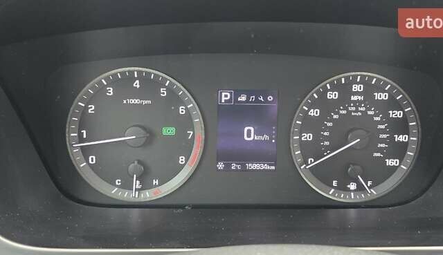 Чорний Хендай Соната, об'ємом двигуна 2.36 л та пробігом 159 тис. км за 12450 $, фото 43 на Automoto.ua