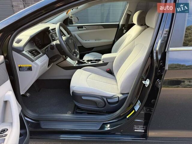 Хендай Соната 2016 в Киеве на Automoto.ua Черный Хендай Соната, объемом двигателя 2.36 л и пробегом 167 тыс. км за 10300 $, фото 14 на Automoto.ua