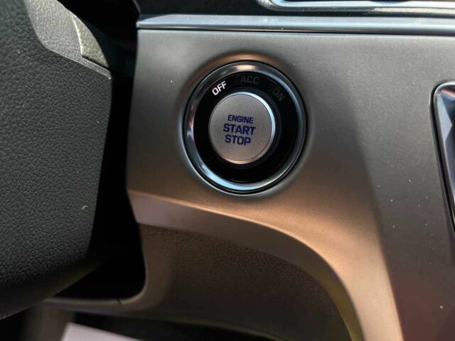 Чорний Хендай Соната, об'ємом двигуна 2.4 л та пробігом 151 тис. км за 10700 $, фото 23 на Automoto.ua