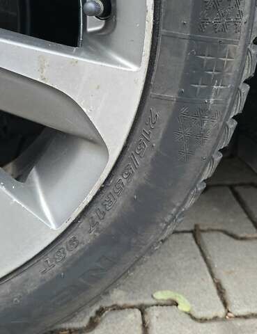 Чорний Хендай Соната, об'ємом двигуна 2.36 л та пробігом 159 тис. км за 12450 $, фото 47 на Automoto.ua