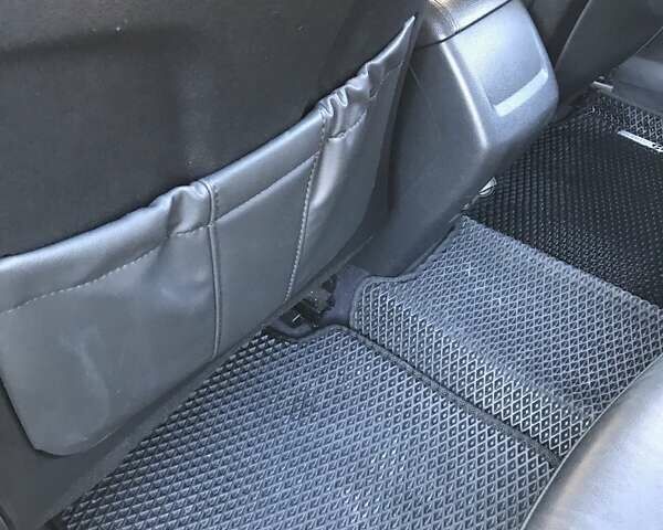 Черный Хендай Соната, объемом двигателя 2.36 л и пробегом 147 тыс. км за 11500 $, фото 20 на Automoto.ua