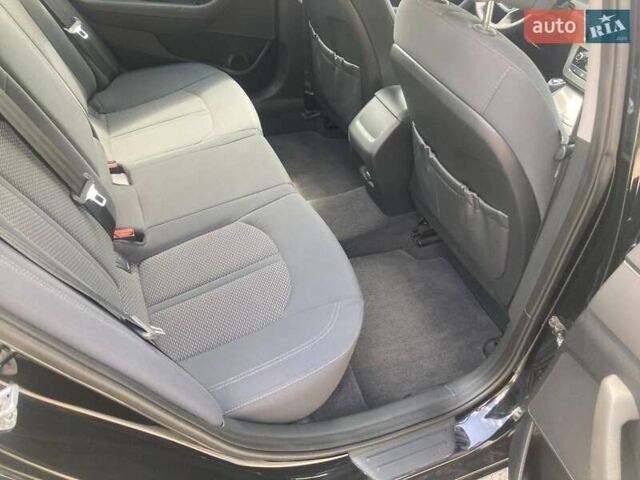 Черный Хендай Соната, объемом двигателя 2.36 л и пробегом 117 тыс. км за 11200 $, фото 10 на Automoto.ua