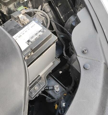 Черный Хендай Соната, об'ємом двигуна 2.4 л та пробігом 139 тис. км за 11500 $, фото 20 на Automoto.ua