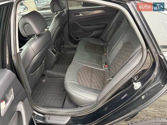 Черный Хендай Соната, объемом двигателя 2.36 л и пробегом 130 тыс. км за 10700 $, фото 23 на Automoto.ua