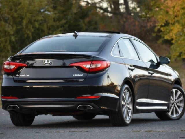 Черный Хендай Соната, объемом двигателя 2.4 л и пробегом 74 тыс. км за 1800 $, фото 4 на Automoto.ua