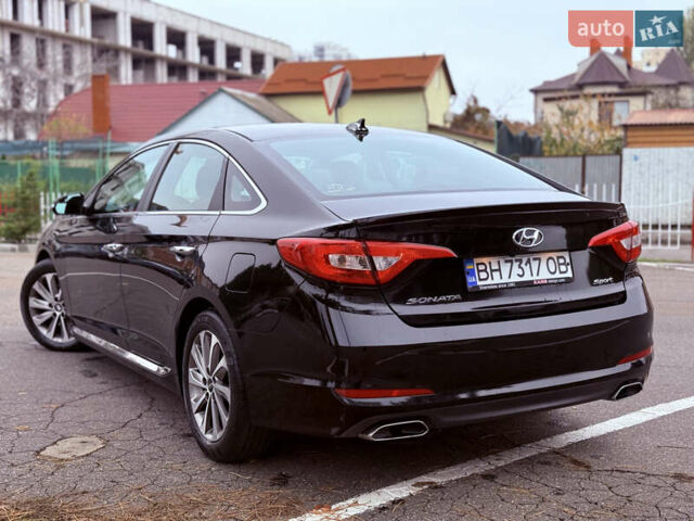 Черный Хендай Соната, объемом двигателя 2.36 л и пробегом 104 тыс. км за 11999 $, фото 11 на Automoto.ua