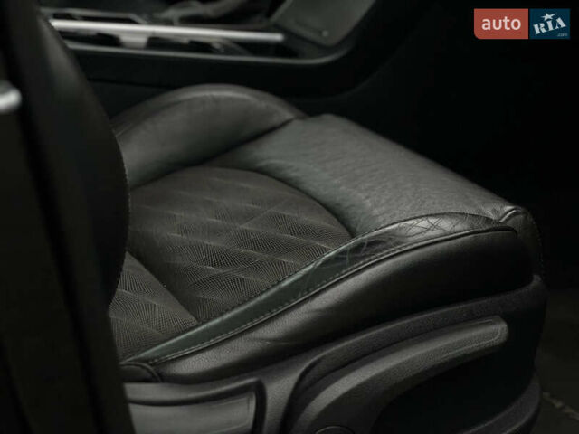 Черный Хендай Соната, объемом двигателя 2.36 л и пробегом 110 тыс. км за 10900 $, фото 7 на Automoto.ua