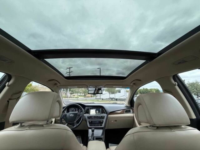 Черный Хендай Соната, объемом двигателя 2.4 л и пробегом 74 тыс. км за 1800 $, фото 12 на Automoto.ua