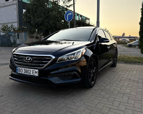 Чорний Хендай Соната, об'ємом двигуна 2.4 л та пробігом 150 тис. км за 10000 $, фото 1 на Automoto.ua