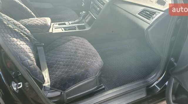 Хендай Соната 2016 в Тростянце на Automoto.ua Черный Хендай Соната, объемом двигателя 2 л и пробегом 220 тыс. км за 12000 $, фото 11 на Automoto.ua