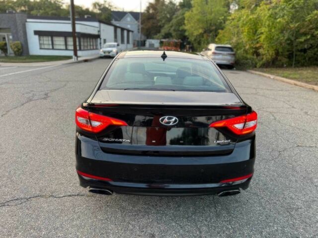 Черный Хендай Соната, объемом двигателя 2.4 л и пробегом 75 тыс. км за 8100 $, фото 5 на Automoto.ua